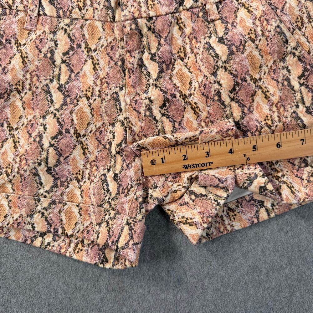 Dear John Hampton Short Women's 29 Snake Print Cuffed Pink Gold 4" Inseam - Picture 2 of 9